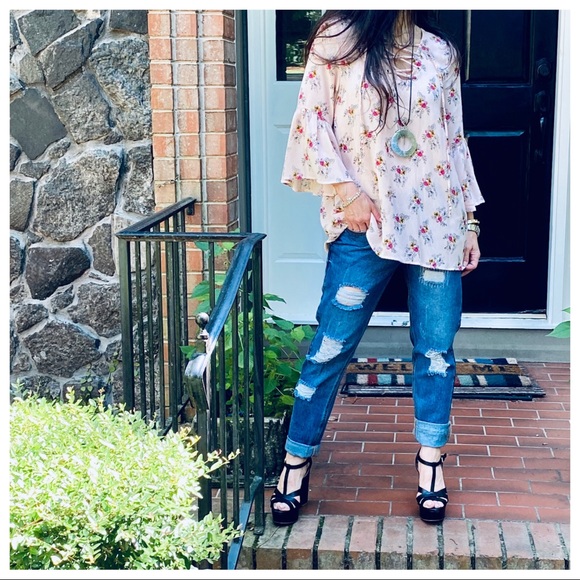 PRETTY ROSE FLORAL BELL SLEEVES TIE UP BLOUSE - Picture 8 of 9